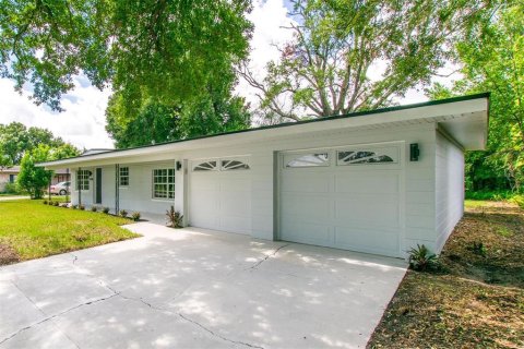 House in Orlando, Florida 3 bedrooms, 134.34 sq.m. № 2333884 - photo 3