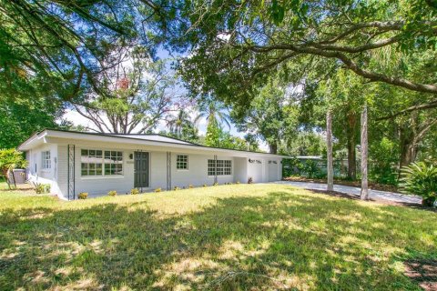 House in Orlando, Florida 3 bedrooms, 134.34 sq.m. № 2333884 - photo 6
