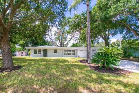 House in Orlando, Florida 3 bedrooms, 134.34 sq.m. № 2333884 - photo 5