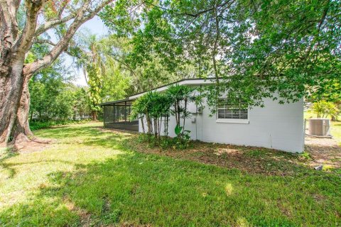 House in Orlando, Florida 3 bedrooms, 134.34 sq.m. № 2333884 - photo 7