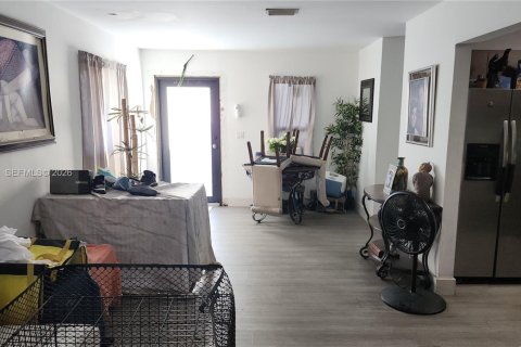 Propiedad comercial en venta en Miami, Florida, 183.95 m2 № 2030482 - foto 7