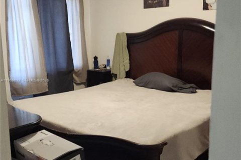 Propiedad comercial en venta en Miami, Florida, 183.95 m2 № 2030482 - foto 8