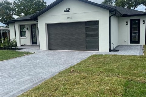 Villa ou maison à Orlando, Floride 4 chambres, 171.22 m2 № 2395672