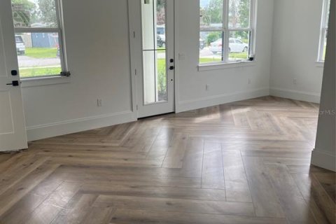 Villa ou maison à vendre à Orlando, Floride: 4 chambres, 171.22 m2 № 2395672 - photo 5