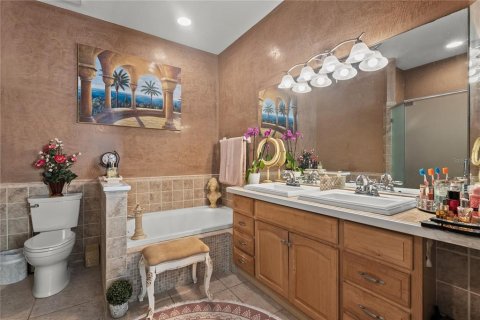 Купить виллу или дом в Лейквуд Ранч, Флорида 7 комнат, 178.47м2, № 2338835 - фото 30