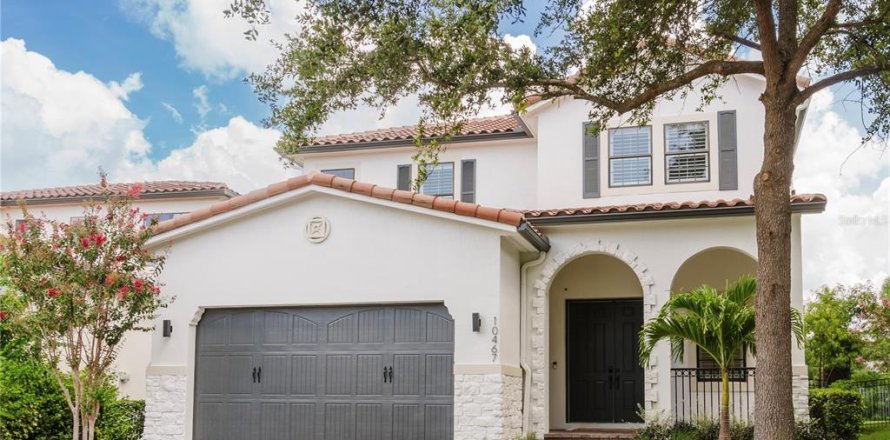Casa en Orlando, Florida 5 dormitorios, 288.93 m2 № 1919803