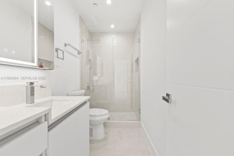 Touwnhouse à louer à Hialeah, Floride: 3 chambres, 147.71 m2 № 1986618 - photo 21