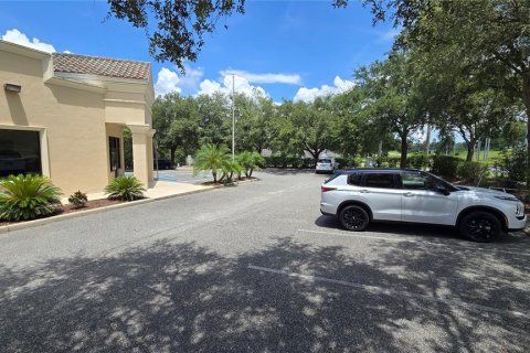 Commercial property in Zephyrhills, Florida 281.22 sq.m. № 1904181 - photo 9