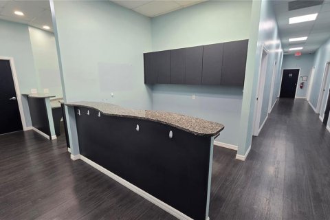 Commercial property in Zephyrhills, Florida 281.22 sq.m. № 1904181 - photo 30