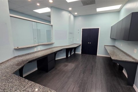 Commercial property in Zephyrhills, Florida 281.22 sq.m. № 1904181 - photo 22