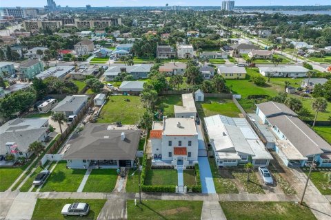 Casa en venta en Daytona Beach, Florida, 3 dormitorios, 176.7 m2 № 1812893 - foto 26