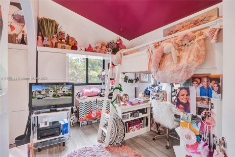 Adosado en venta en Aventura, Florida, 4 dormitorios, 245.82 m2 № 1959993 - foto 12