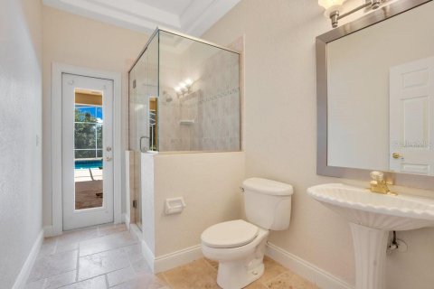 House in Orlando, Florida 5 bedrooms, 364.64 sq.m. № 1813239 - photo 26