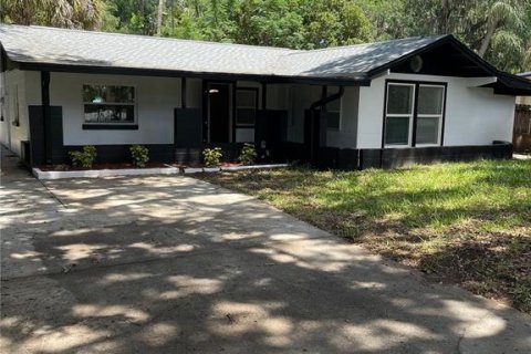 House in Daytona Beach, Florida 3 bedrooms, 112.6 sq.m. № 2116621 - photo 2