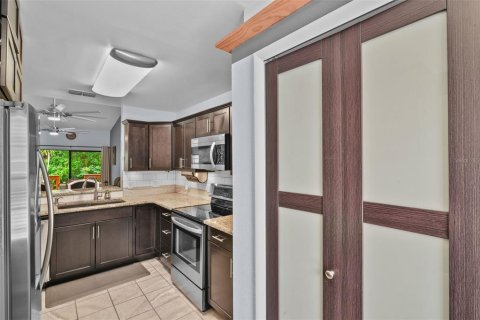 Adosado en venta en Altamonte Springs, Florida, 2 dormitorios, 91.51 m2 № 1833003 - foto 9