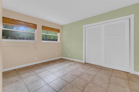 Villa ou maison à vendre à Hollywood, Floride: 3 chambres, 177.44 m2 № 1953655 - photo 21