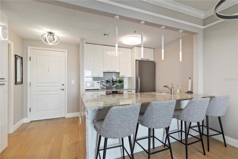 Condominio en venta en Sarasota, Florida, 1 dormitorio, 64.57 m2 № 1802010 - foto 5