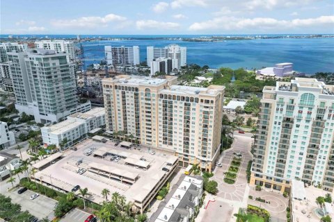 Condominio en venta en Sarasota, Florida, 1 dormitorio, 64.57 m2 № 1802010 - foto 27