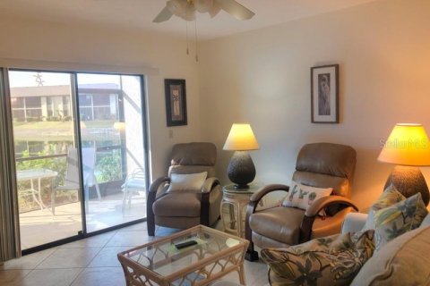 Condominio en alquiler en Punta Gorda, Florida, 2 dormitorios, 82.96 m2 № 1195468 - foto 11