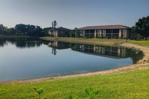 Condominio en alquiler en Punta Gorda, Florida, 2 dormitorios, 82.96 m2 № 1195468 - foto 28