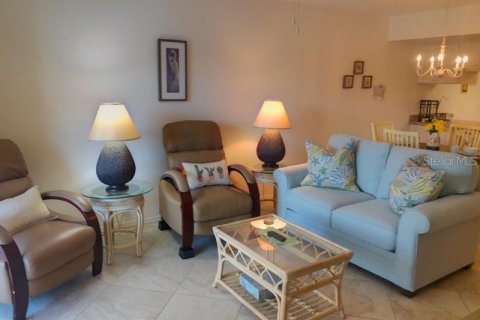 Condominio en alquiler en Punta Gorda, Florida, 2 dormitorios, 82.96 m2 № 1195468 - foto 13