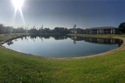 Condominio en alquiler en Punta Gorda, Florida, 2 dormitorios, 82.96 m2 № 1195468 - foto 29