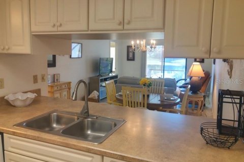 Condominio en alquiler en Punta Gorda, Florida, 2 dormitorios, 82.96 m2 № 1195468 - foto 6