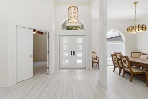 Villa ou maison à vendre à Homosassa, Floride: 4 chambres, 250.37 m2 № 2157543 - photo 7