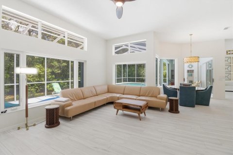 Villa ou maison à vendre à Homosassa, Floride: 4 chambres, 250.37 m2 № 2157543 - photo 18