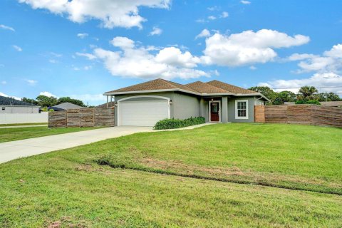 Villa ou maison à louer à Port St. Lucie, Floride: 3 chambres, 148.46 m2 № 2282200 - photo 3