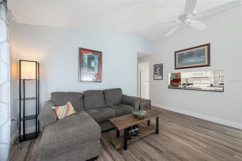 Villa ou maison à vendre à Palm Harbor, Floride: 3 chambres, 201.04 m2 № 1900120 - photo 26