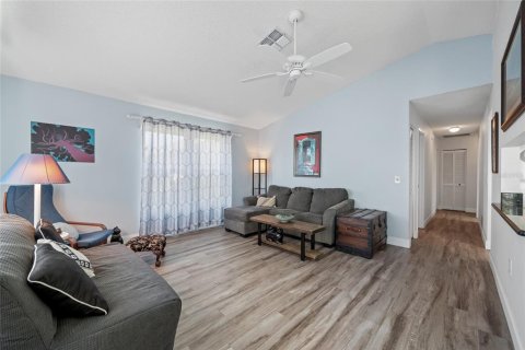 Villa ou maison à vendre à Palm Harbor, Floride: 3 chambres, 201.04 m2 № 1900120 - photo 25