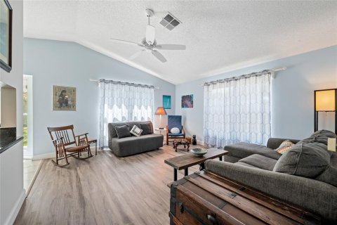 Villa ou maison à vendre à Palm Harbor, Floride: 3 chambres, 201.04 m2 № 1900120 - photo 27