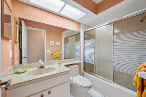 Villa ou maison à vendre à Palm Harbor, Floride: 3 chambres, 201.04 m2 № 1900120 - photo 30