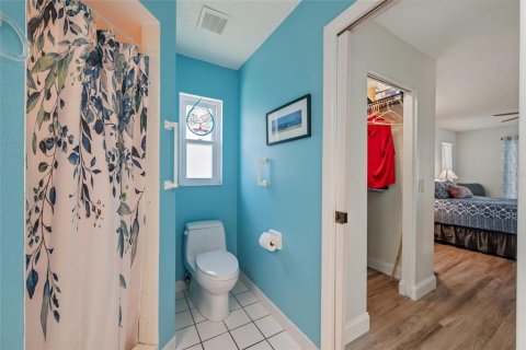 Villa ou maison à vendre à Palm Harbor, Floride: 3 chambres, 201.04 m2 № 1900120 - photo 18