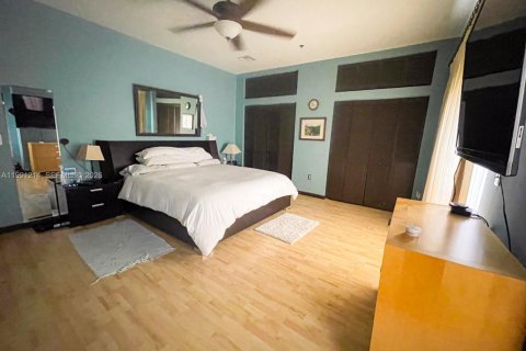 Купить кондоминиум в Серфсайд, Флорида 3 спальни, 150.5м2, № 2057525 - фото 25