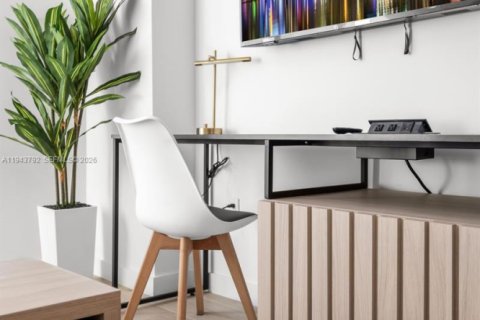 Condominio en alquiler en Miami, Florida, 2 dormitorios № 2059950 - foto 8