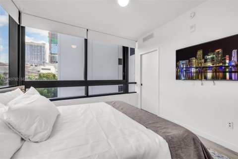 Condominio en alquiler en Miami, Florida, 2 dormitorios № 2059950 - foto 21