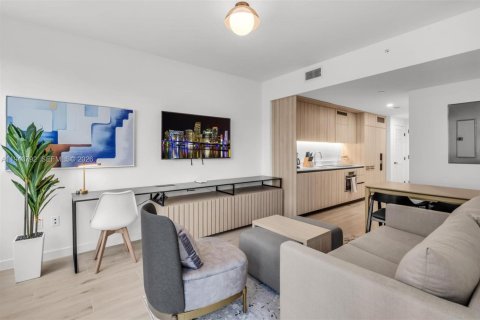 Condominio en alquiler en Miami, Florida, 2 dormitorios № 2059950 - foto 5