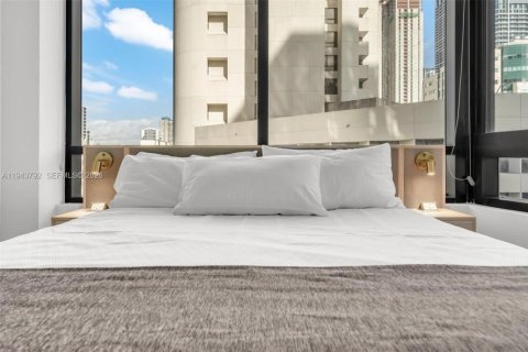 Condominio en alquiler en Miami, Florida, 2 dormitorios № 2059950 - foto 19