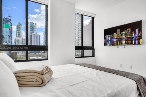 Condominio en alquiler en Miami, Florida, 2 dormitorios № 2059950 - foto 24