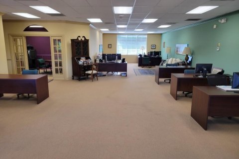 Commercial property in Fort Lauderdale, Florida № 2081542 - photo 11