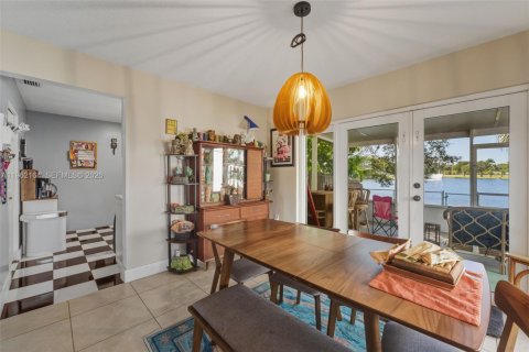 Купить виллу или дом в Санрайз, Флорида 3 спальни, 146.23м2, № 2026280 - фото 7