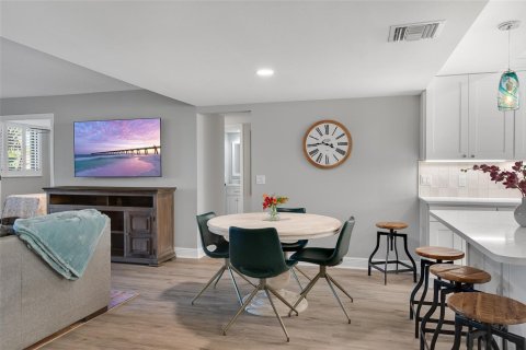 Copropriété à vendre à Vero Beach, Floride: 3 chambres, 157.93 m2 № 2086525 - photo 7