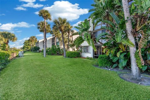 Copropriété à vendre à Vero Beach, Floride: 3 chambres, 157.93 m2 № 2086525 - photo 30