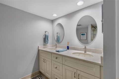 Copropriété à vendre à Vero Beach, Floride: 3 chambres, 157.93 m2 № 2086525 - photo 18
