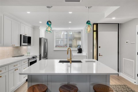 Copropriété à vendre à Vero Beach, Floride: 3 chambres, 157.93 m2 № 2086525 - photo 9