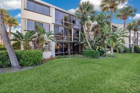 Copropriété à vendre à Vero Beach, Floride: 3 chambres, 157.93 m2 № 2086525 - photo 29