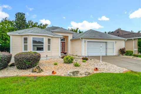 Villa ou maison à The Villages, Floride 3 chambres, 185.99 m2 № 2144616