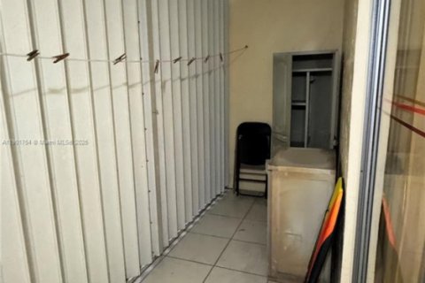 Condominio en venta en Miami Gardens, Florida, 1 dormitorio, 64.2 m2 № 1954225 - foto 22